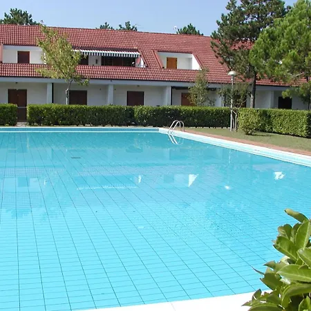Villaggio Aceri דירה *