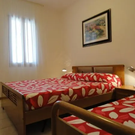 Villaggio Aceri דירה